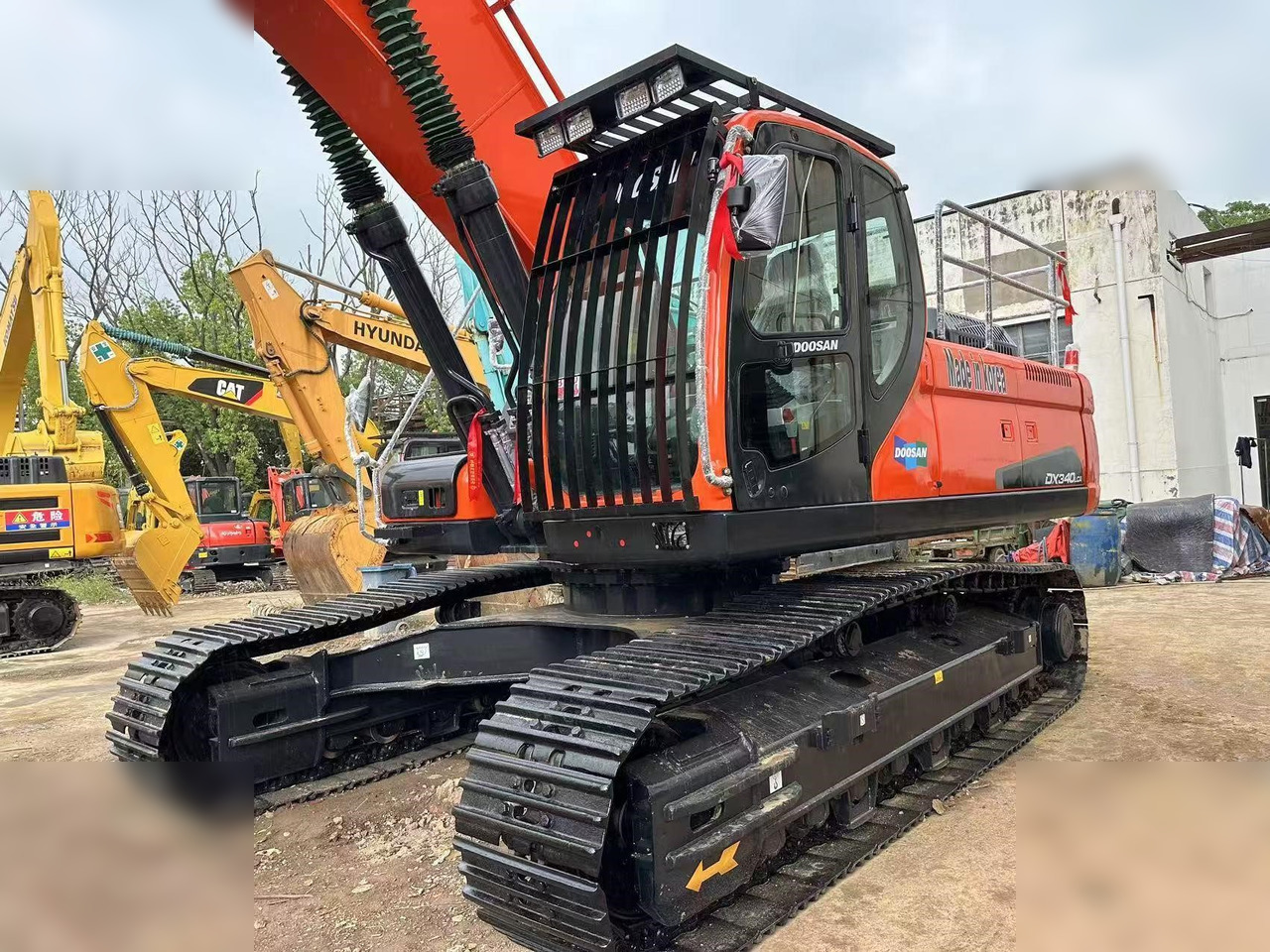 DOOSAN DX340 LCA - Crawler excavator: picture 4 DOOSAN DX340 LCA - Crawler excavator: picture 4
