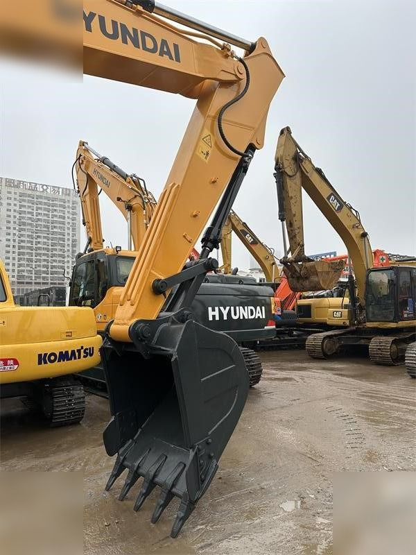 HYUNDAI ROBEX 220 LC-9S - Crawler excavator: picture 5 HYUNDAI ROBEX 220 LC-9S - Crawler excavator: picture 5