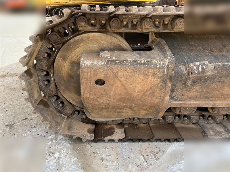 KOMATSU PC400-8 - Crawler excavator: picture 4 KOMATSU PC400-8 - Crawler excavator: picture 4