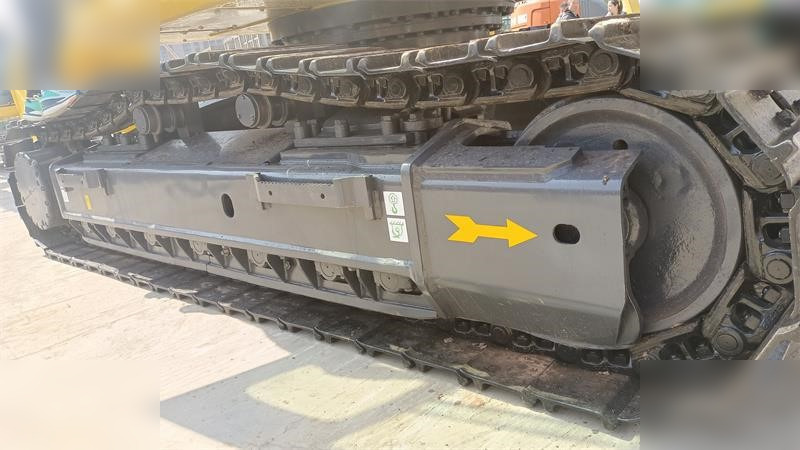 KOMATSU PC450-8 - Crawler excavator: picture 3 KOMATSU PC450-8 - Crawler excavator: picture 3