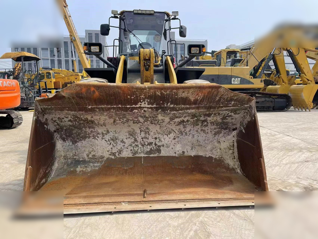 KOMATSU WA380Z-6 - Wheel loader: picture 3 KOMATSU WA380Z-6 - Wheel loader: picture 3