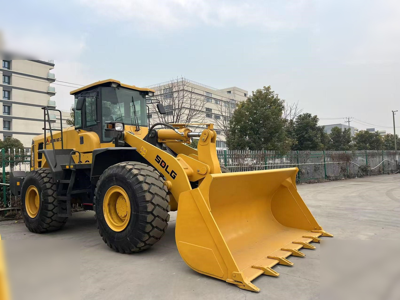 SDLG L956F - Wheel loader: picture 2 SDLG L956F - Wheel loader: picture 2