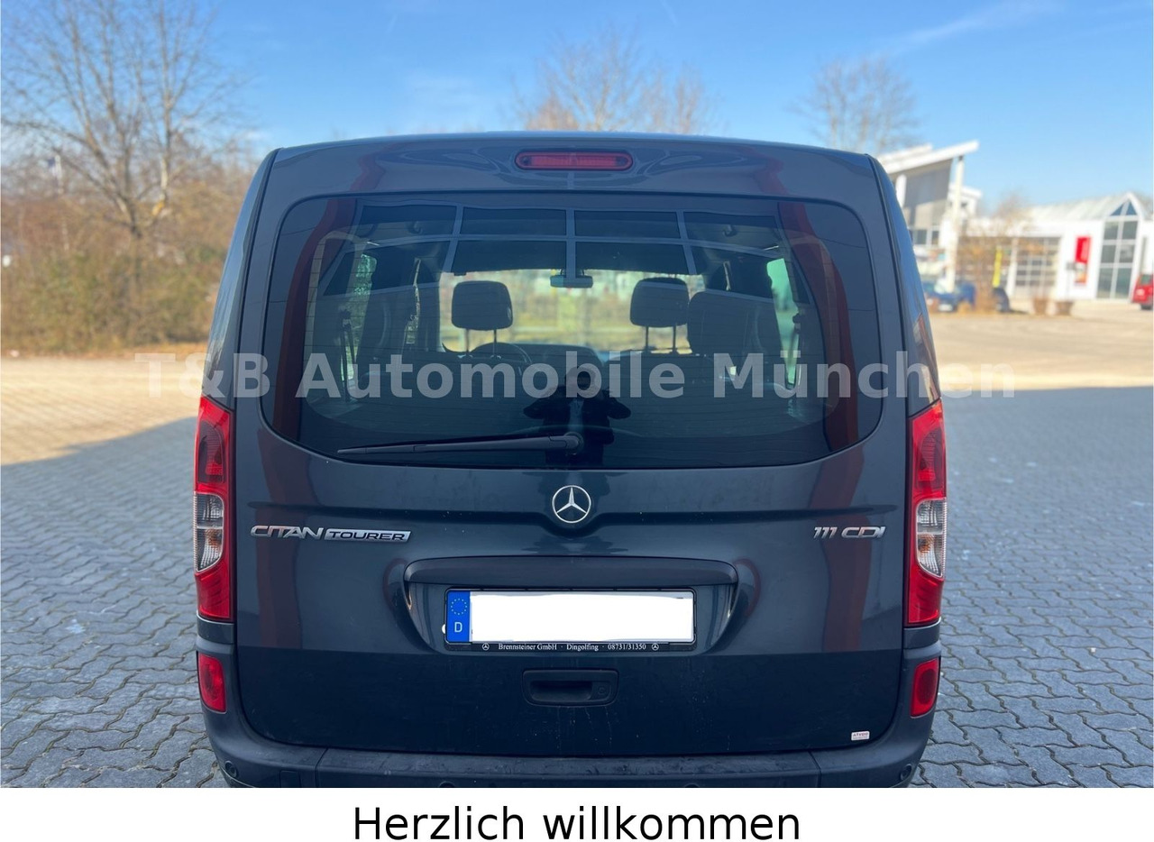 Mercedes-Benz Citan Kombi 111 CDI*Lang*Tourer*Klima*PDC*Euro6* - Car: picture 4 Mercedes-Benz Citan Kombi 111 CDI*Lang*Tourer*Klima*PDC*Euro6* - Car: picture 4