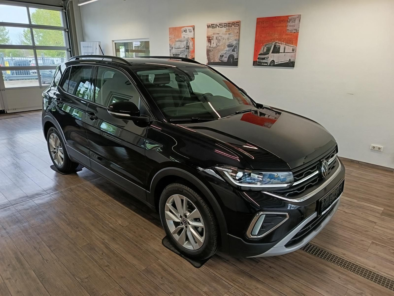 Volkswagen T-Cross Life 1.5 TSI DSG*AHK*MATRIX LED*ACC*SHZ* - SUV: picture 3 Volkswagen T-Cross Life 1.5 TSI DSG*AHK*MATRIX LED*ACC*SHZ* - SUV: picture 3