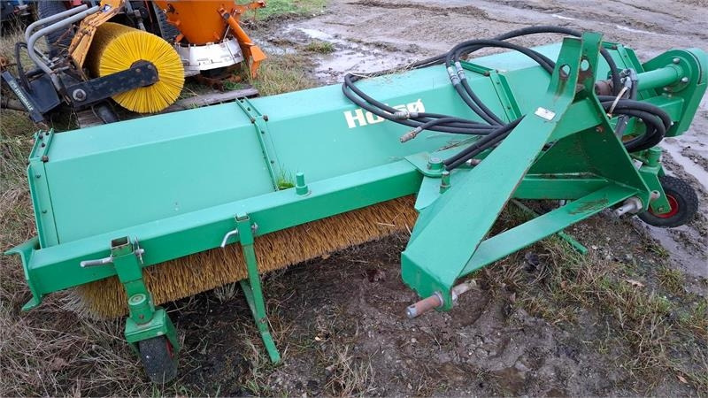 Holsø 2.5 Mtr. Fejemaskine - Broom for Agricultural machinery: picture 3 Holsø 2.5 Mtr. Fejemaskine - Broom for Agricultural machinery: picture 3