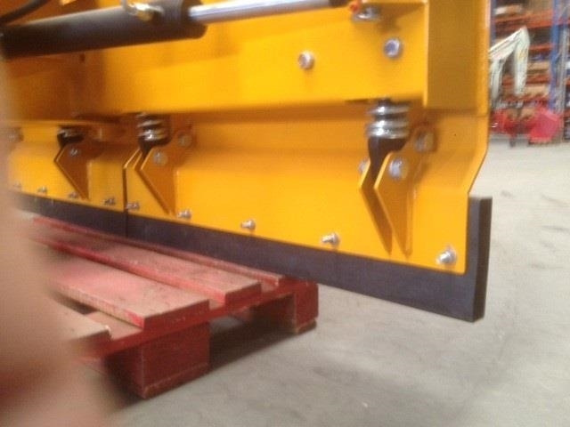 JST MS-200 Sneplov - Snow plows for Agricultural machinery: picture 3 JST MS-200 Sneplov - Snow plows for Agricultural machinery: picture 3