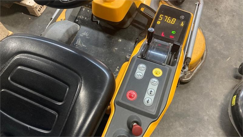 Stiga Park Pro 540IX 4WD 125 Combi Pro el. - Garden mower: picture 5 Stiga Park Pro 540IX 4WD 125 Combi Pro el. - Garden mower: picture 5