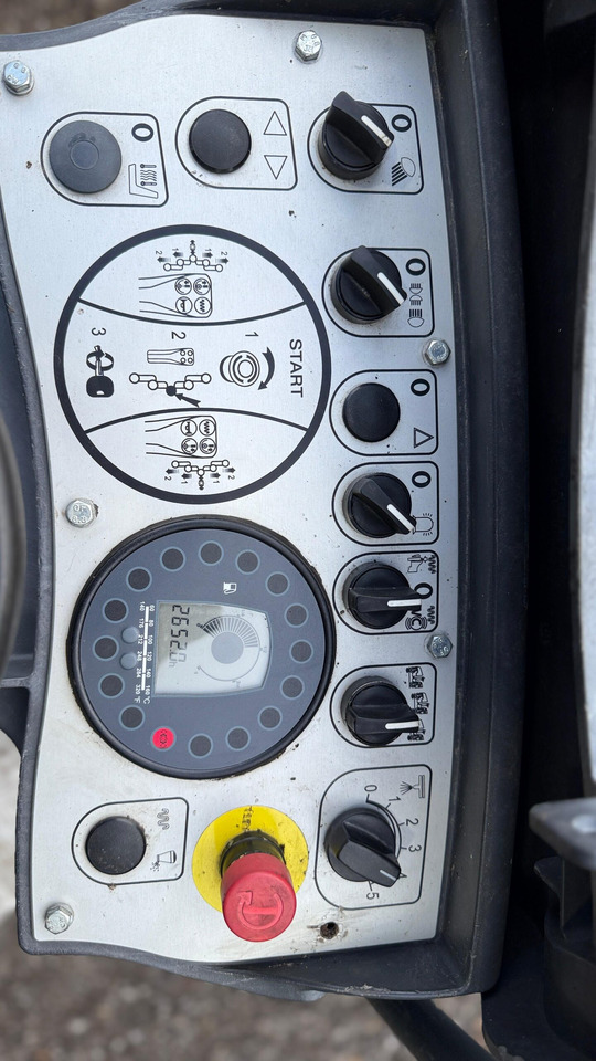 Road roller BOMAG BW 135 AD-5: picture 7