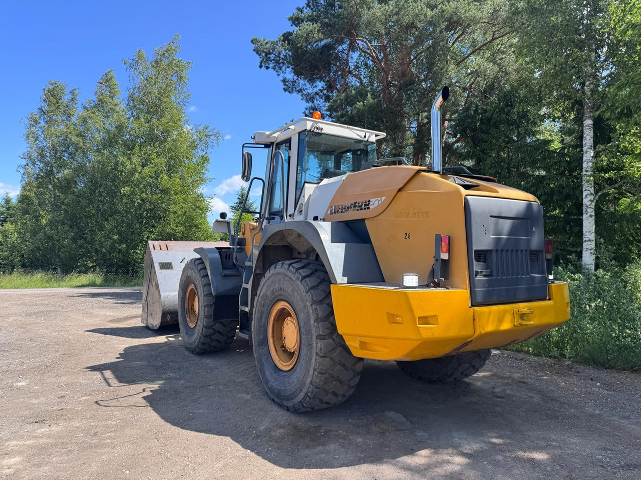 Liebherr L544 - Wheel loader: picture 3 Liebherr L544 - Wheel loader: picture 3