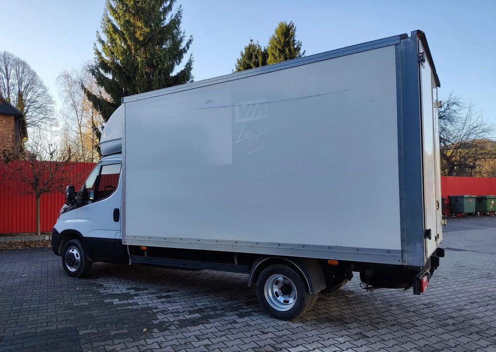 Iveco DAILY 35C13 Kurierka - Closed box van: picture 5 Iveco DAILY 35C13 Kurierka - Closed box van: picture 5
