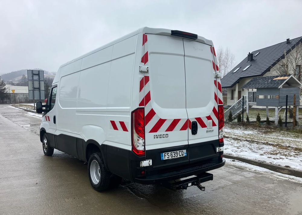 Iveco Daily 35c16 blaszak KLIMA SPROWADZONY serwisówka - Panel van: picture 4 Iveco Daily 35c16 blaszak KLIMA SPROWADZONY serwisówka - Panel van: picture 4