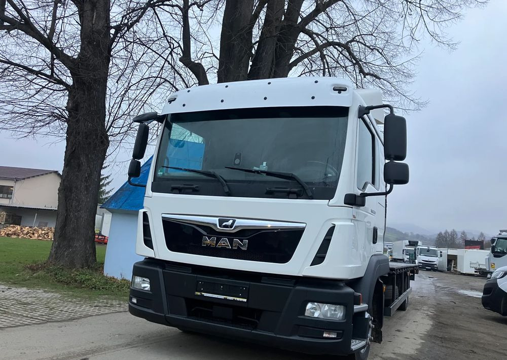 MAN MAN TGM 12.250 sypialka euro6 Rama do zabudowy - Cab chassis truck: picture 1 MAN MAN TGM 12.250 sypialka euro6 Rama do zabudowy - Cab chassis truck: picture 1