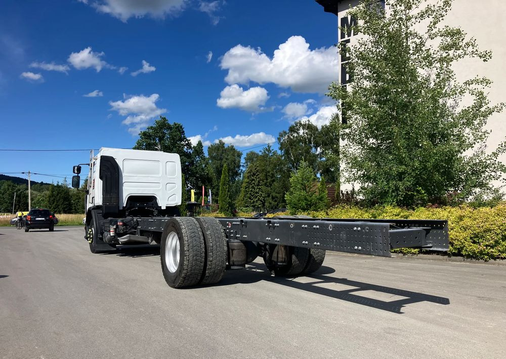 Renault RENAULT Gama D WIDE 19 euro 6 ramo do zabudowy tylko 50 tys km - Cab chassis truck: picture 3 Renault RENAULT Gama D WIDE 19 euro 6 ramo do zabudowy tylko 50 tys km - Cab chassis truck: picture 3