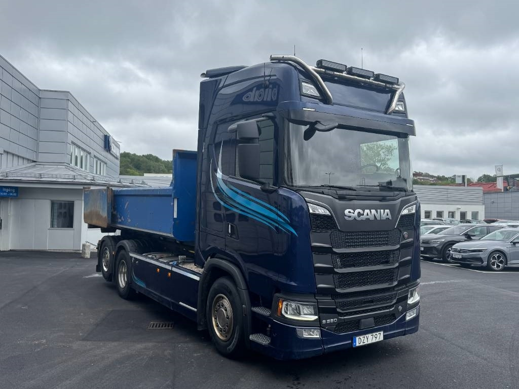 Scania S 580 6x2*4 Lastväxlare Hiab ink Flak - Hook lift truck: picture 3 Scania S 580 6x2*4 Lastväxlare Hiab ink Flak - Hook lift truck: picture 3