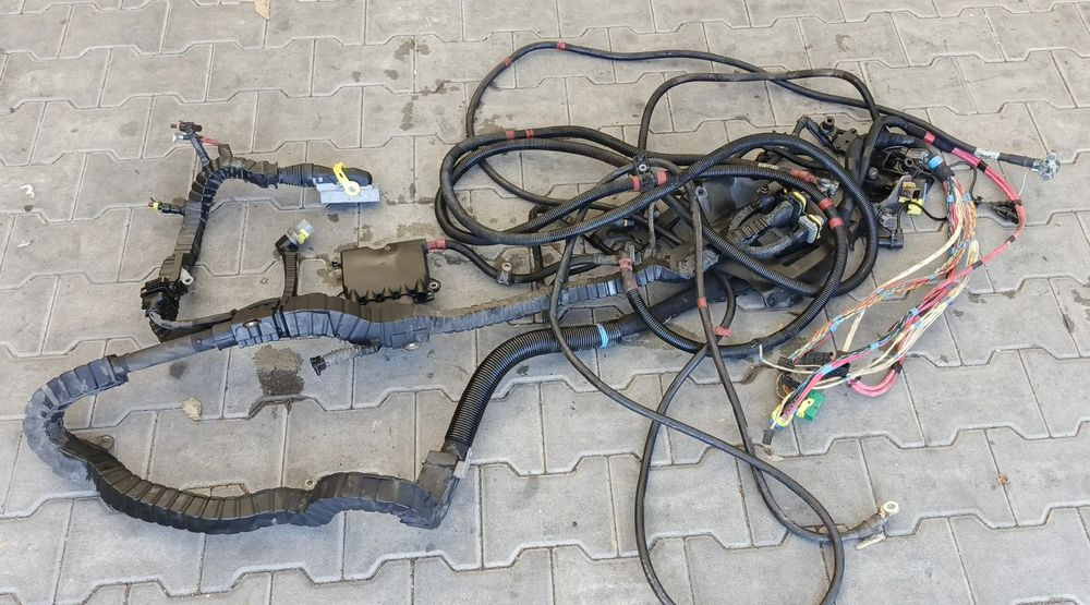 DAF XF 106 EURO 6 MX13 WIĄZKA INSTALACJA SILNIKA - Cables/ Wire harness for Truck: picture 1 DAF XF 106 EURO 6 MX13 WIĄZKA INSTALACJA SILNIKA - Cables/ Wire harness for Truck: picture 1