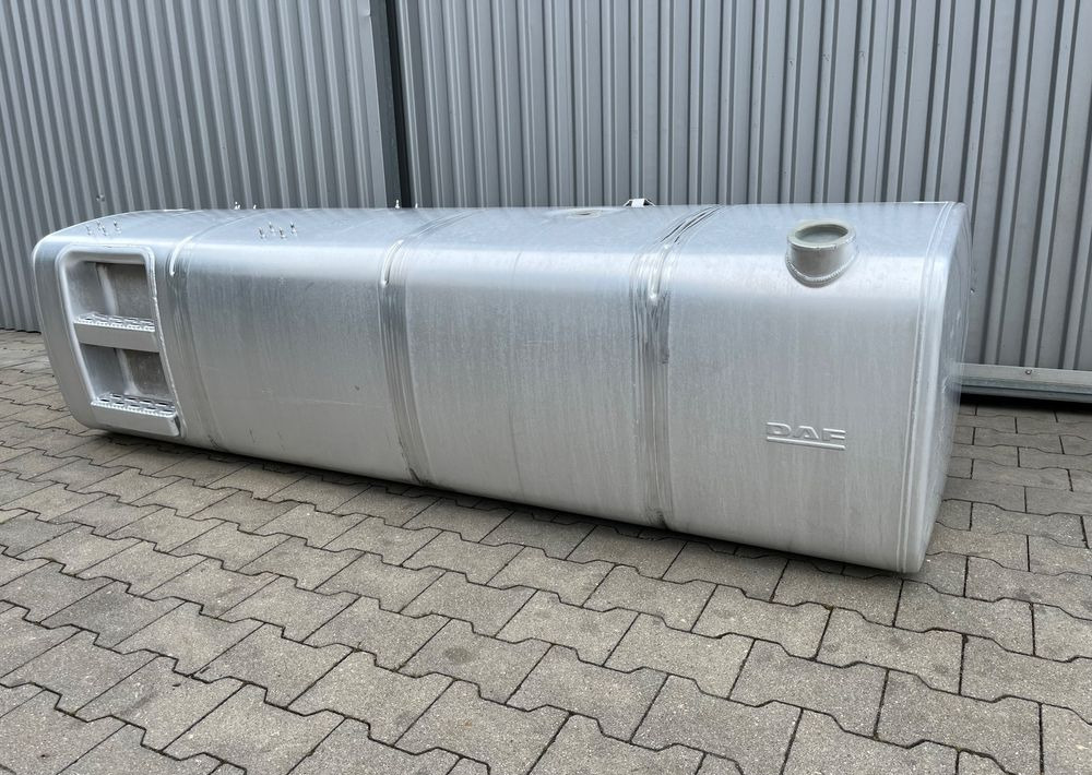 Zbiornik paliwa DAF XF CF 845 litrów bak - Fuel processing/ Fuel delivery for Truck: picture 3 Zbiornik paliwa DAF XF CF 845 litrów bak - Fuel processing/ Fuel delivery for Truck: picture 3