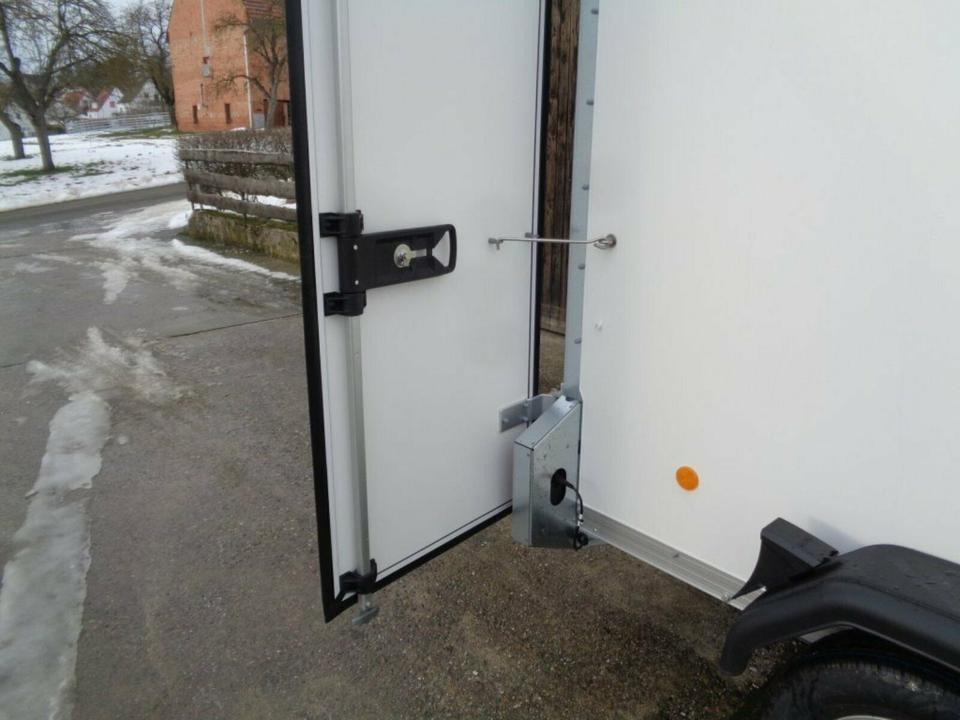 Böckmann PKW-Anhänger, KT3015/20 M-F, Koffer, 2,0 to. - Closed box trailer: picture 5 Böckmann PKW-Anhänger, KT3015/20 M-F, Koffer, 2,0 to. - Closed box trailer: picture 5