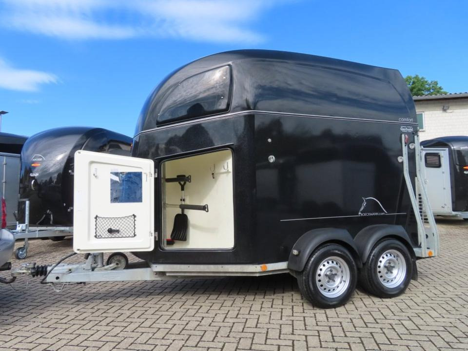 Böckmann Pferdeanhänger, Comfort, Alub. Sattelk. 100 km/h - Horse trailer: picture 2 Böckmann Pferdeanhänger, Comfort, Alub. Sattelk. 100 km/h - Horse trailer: picture 2