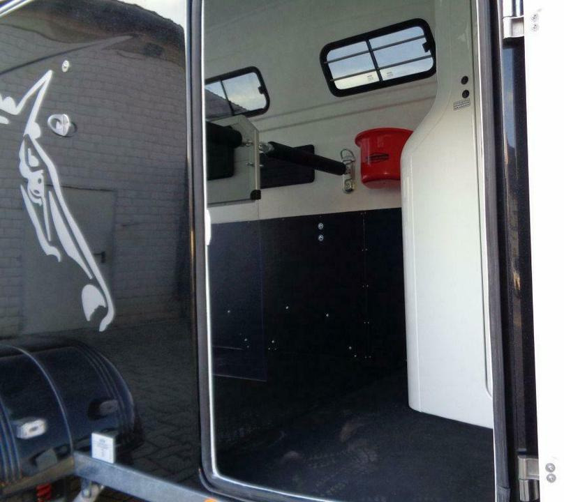 Horse trailer Böckmann, Pferdeanhänger, Grand  Master SR, 100 km/h, Videokamera: picture 6