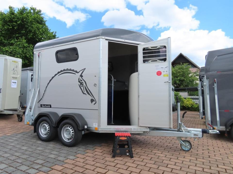 Böckmann Pferdeanhänger, Portax,Sondermodell Aluboden, Sattelkam. - Horse trailer: picture 5 Böckmann Pferdeanhänger, Portax,Sondermodell Aluboden, Sattelkam. - Horse trailer: picture 5