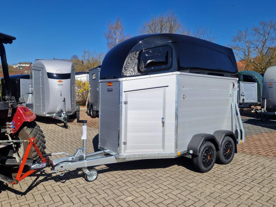 Perdeanhänger Böckmann Champion Esprit Next Gen. Saka 100km/h - Horse trailer: picture 4 Perdeanhänger Böckmann Champion Esprit Next Gen. Saka 100km/h - Horse trailer: picture 4