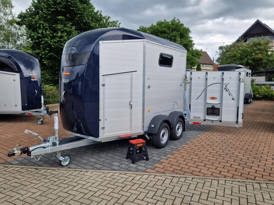 Pferdeanhänger Böckmann Portax SKA 23 Sattelkammer WCF - Horse trailer: picture 2 Pferdeanhänger Böckmann Portax SKA 23 Sattelkammer WCF - Horse trailer: picture 2