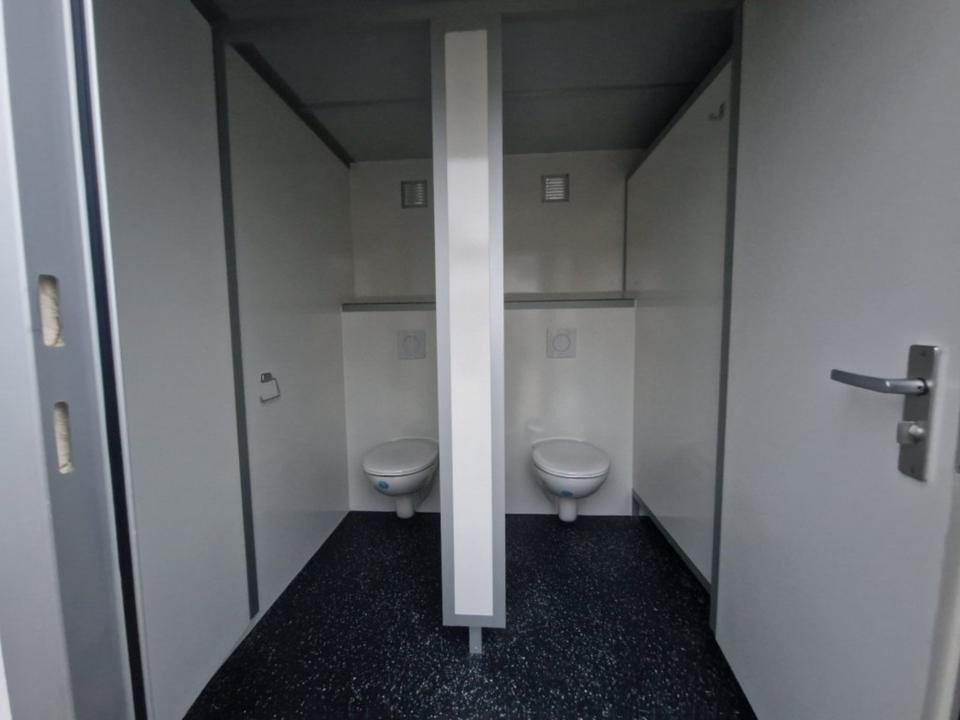 Construction container, Trailer Toilettenwagen Sanitär-Anhänger WC Wagen 3xD, 1xH+3U: picture 7