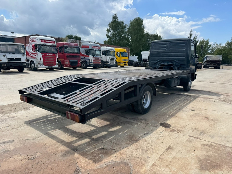 Mercedes-Benz SK 814 (STEEL SUSPENSION / MANUAL GEARBOX) - Autotransporter truck: picture 5 Mercedes-Benz SK 814 (STEEL SUSPENSION / MANUAL GEARBOX) - Autotransporter truck: picture 5