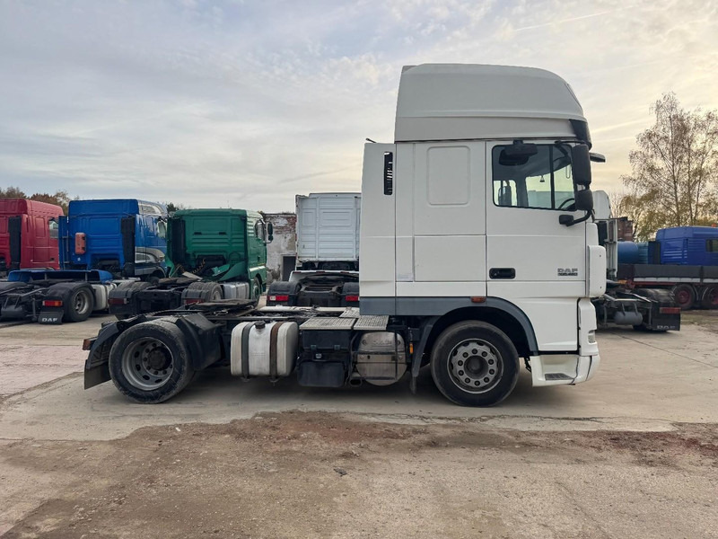 DAF 105 XF 460 Super Space Cab (PERFECT CONDITION / PARFAIT ETAT) - Tractor truck: picture 4 DAF 105 XF 460 Super Space Cab (PERFECT CONDITION / PARFAIT ETAT) - Tractor truck: picture 4