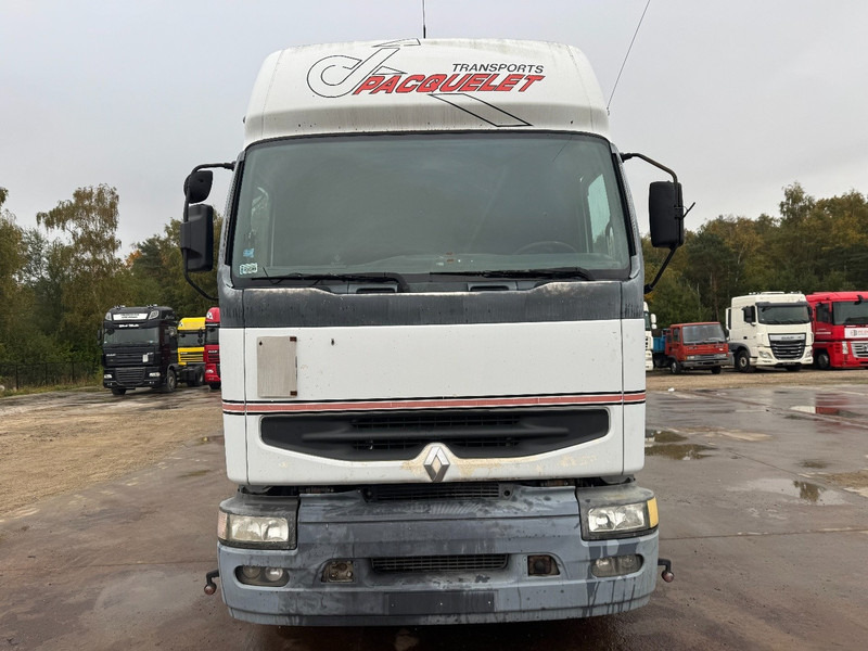 Renault Premium 385 (GRAND PONT / POMPE MANUELLE / PTO / HYDRAULIQUE POUR BENNE) - Tractor truck: picture 2 Renault Premium 385 (GRAND PONT / POMPE MANUELLE / PTO / HYDRAULIQUE POUR BENNE) - Tractor truck: picture 2