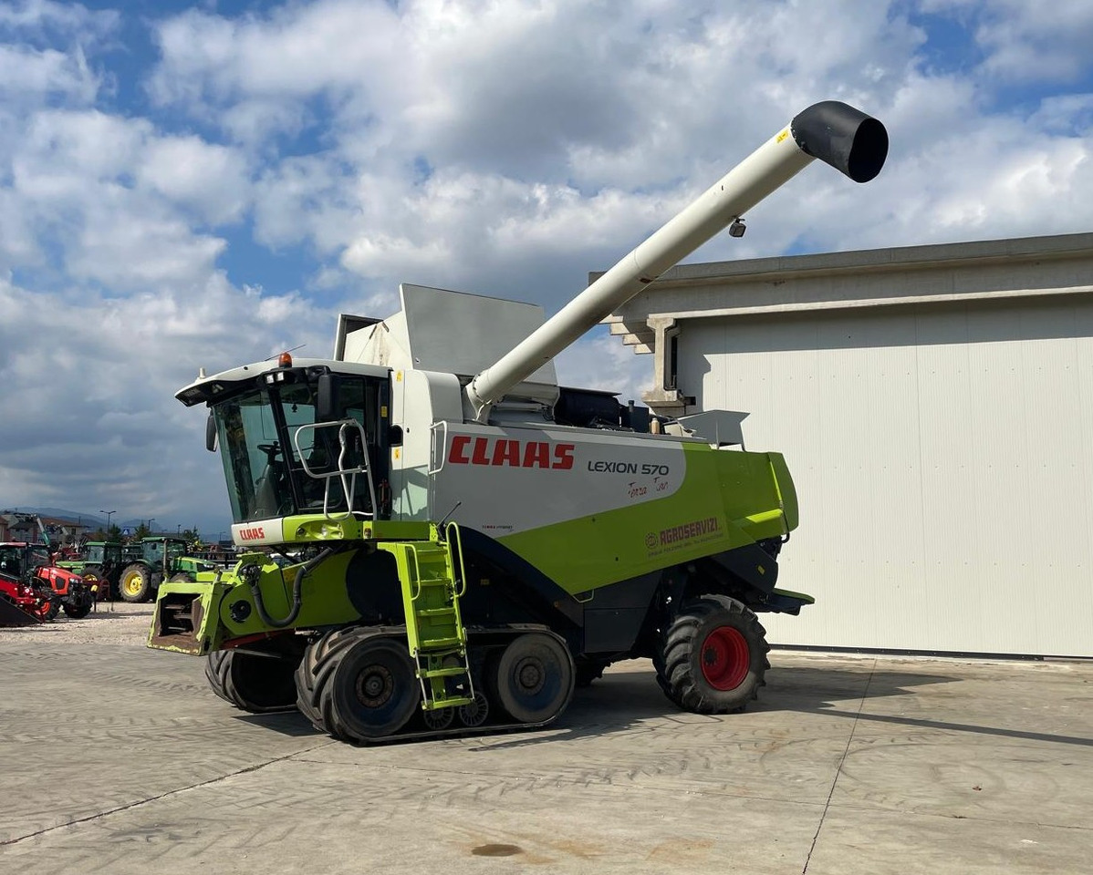 CLAAS MIETITREBBIA LEXION 570TT - Combine harvester: picture 1 CLAAS MIETITREBBIA LEXION 570TT - Combine harvester: picture 1