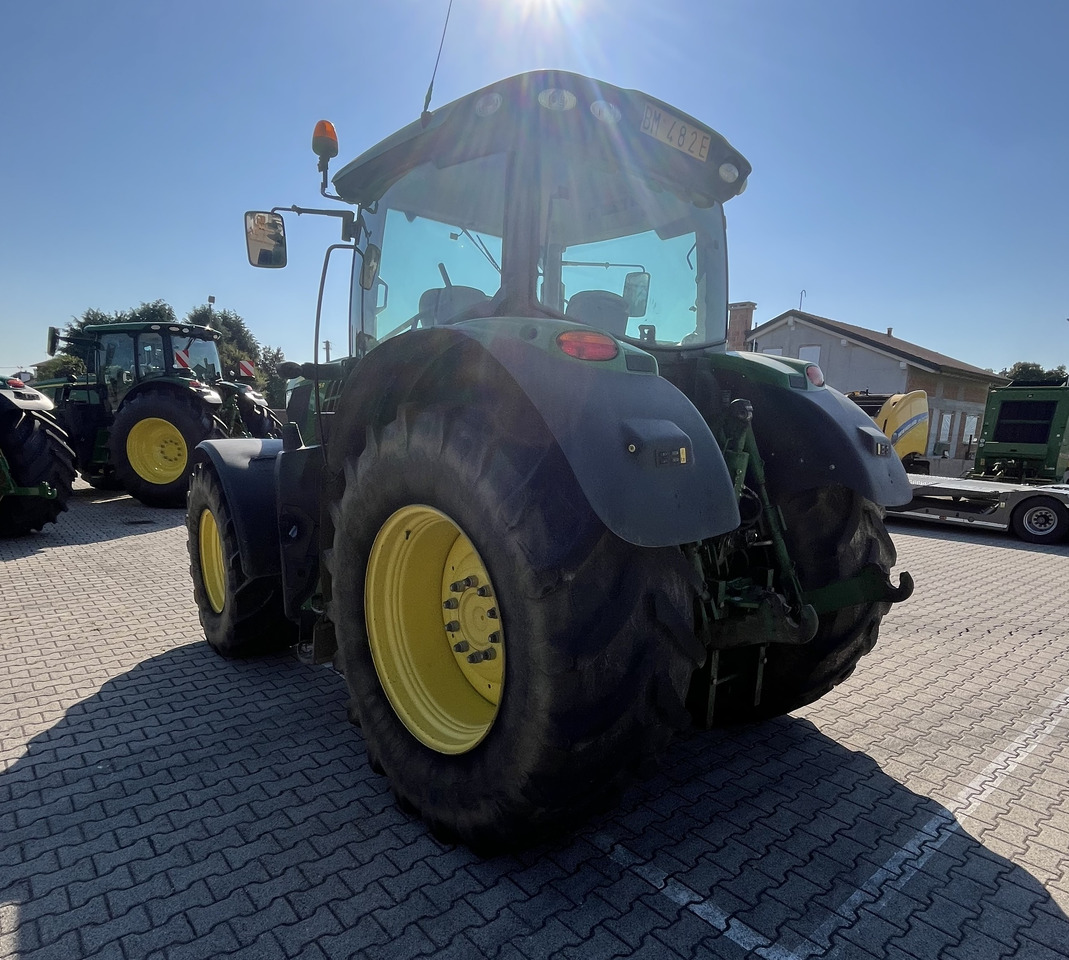 JOHN DEERE 6175 R - Farm tractor: picture 5 JOHN DEERE 6175 R - Farm tractor: picture 5