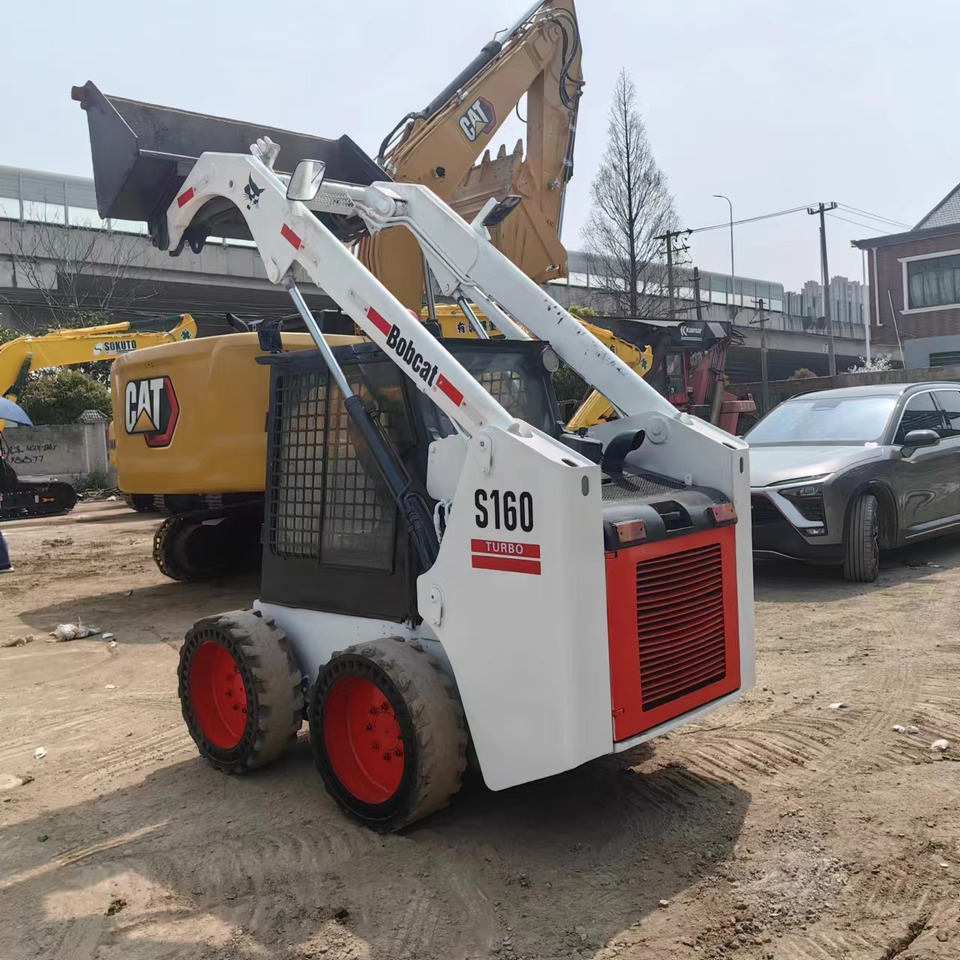 BOBCAT s160 - Skid steer loader: picture 4 BOBCAT s160 - Skid steer loader: picture 4