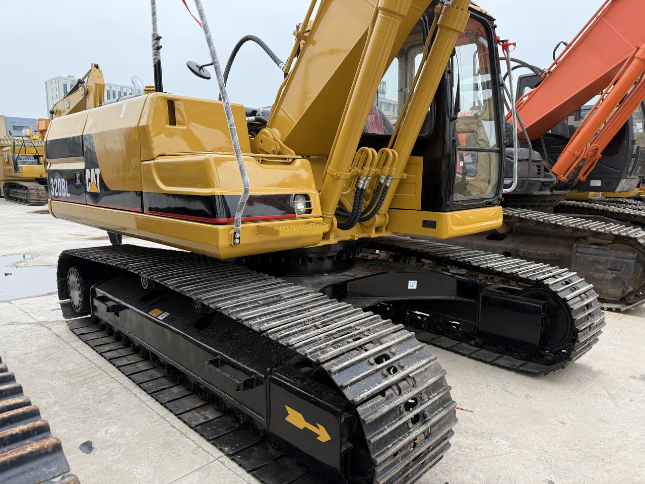 Crawler excavator CATERPILLAR 320b [ Copy ]: picture 10