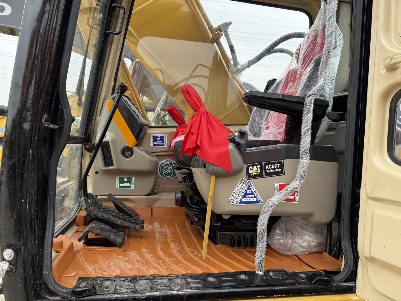 Crawler excavator CATERPILLAR 320b [ Copy ]: picture 15