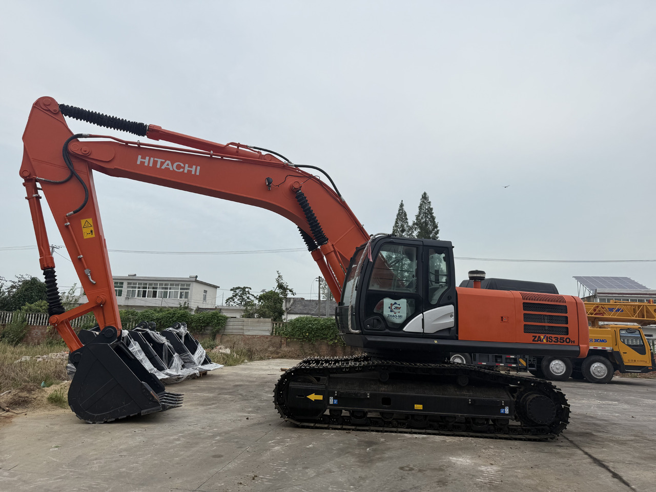 Hitachi used hitachi 350-5g - Crawler excavator: picture 3 Hitachi used hitachi 350-5g - Crawler excavator: picture 3