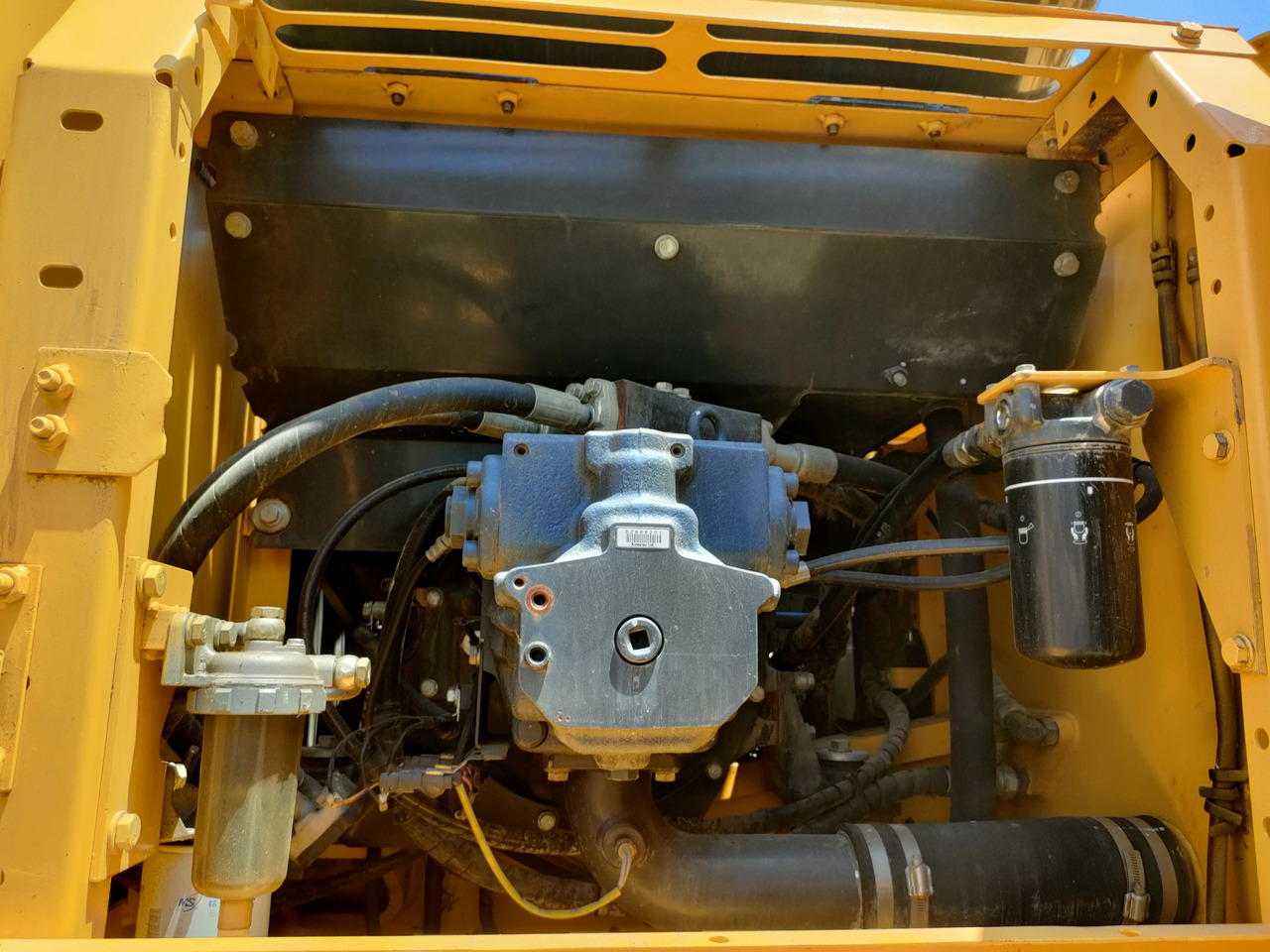 Crawler excavator Komatsu 300-7: picture 14