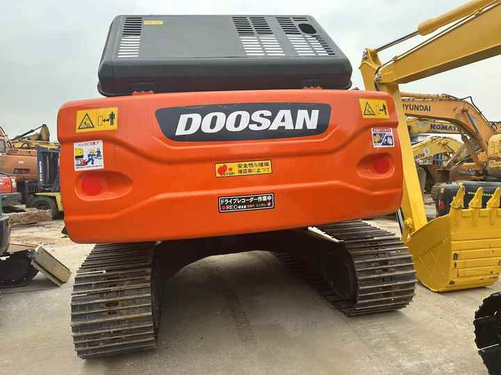 Used Excavator Doosan DX225LC-9 Excavators Mini Equipment Earth Moving Machinery Doosan Digger Excavator for Sale - Crawler excavator: picture 5 Used Excavator Doosan DX225LC-9 Excavators Mini Equipment Earth Moving Machinery Doosan Digger Excavator for Sale - Crawler excavator: picture 5