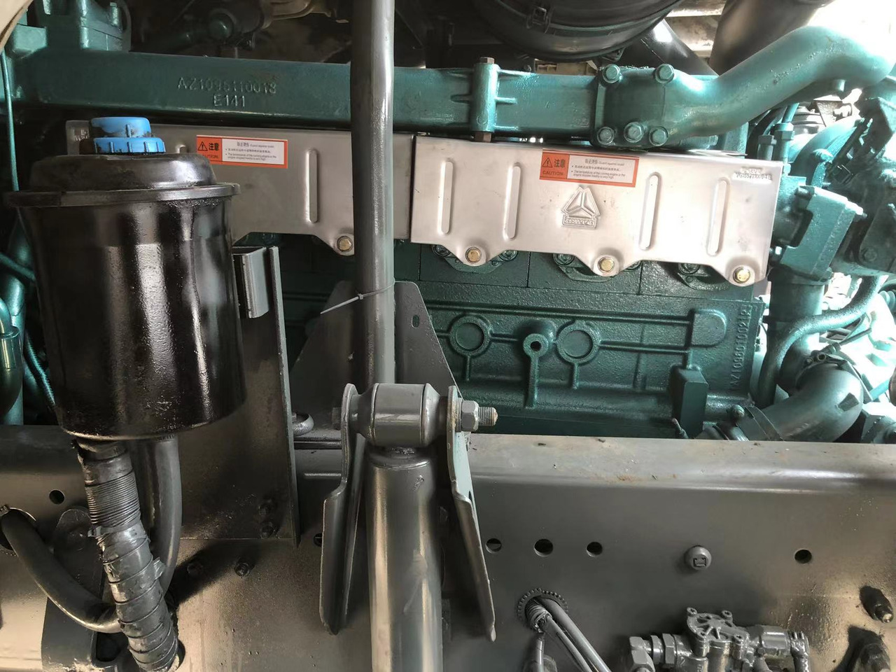 Tipper howo 6*4 [ Copy ] [ Copy ] [ Copy ] [ Copy ] [ Copy ]: picture 7