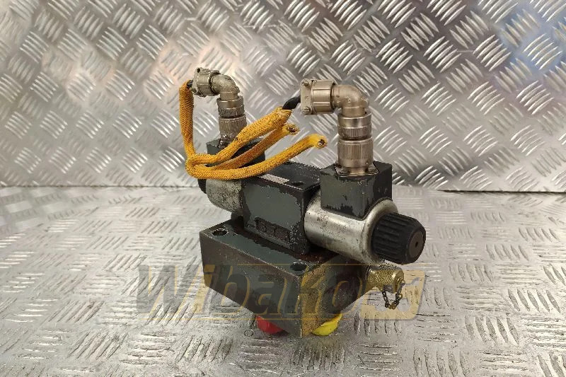 Bosch 0810091353 0813100148 - Hydraulic valve for Construction machinery: picture 2 Bosch 0810091353 0813100148 - Hydraulic valve for Construction machinery: picture 2