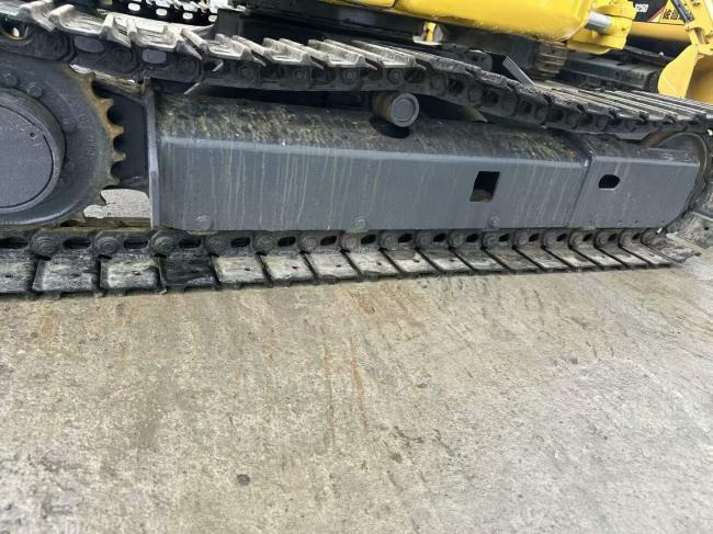 KOMATSU 35MR leasing KOMATSU 35MR: picture 6