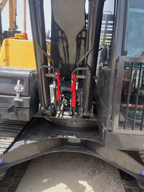 Crawler excavator VOLVO EC140: picture 8 Crawler excavator VOLVO EC140: picture 8