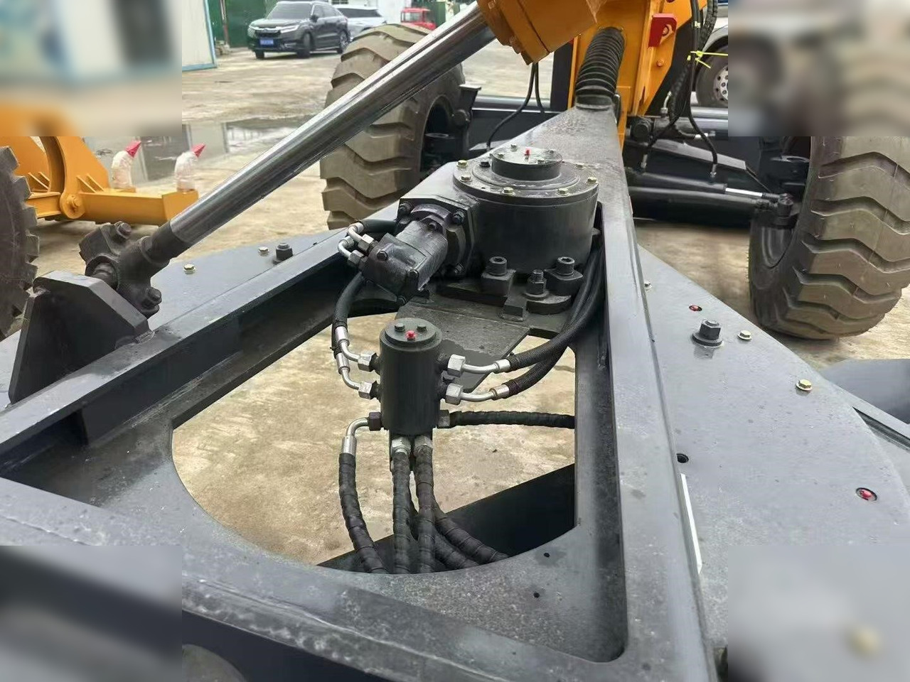 XCMG GR2153 - Grader: picture 4 XCMG GR2153 - Grader: picture 4