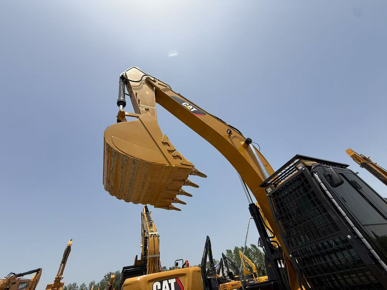 CATERPILLAR Used caterpillar brand 336d excavator on sale excellent condition high quality cat320 .330 336 excavator in stoc - Crawler excavator: picture 3 CATERPILLAR Used caterpillar brand 336d excavator on sale excellent condition high quality cat320 .330 336 excavator in stoc - Crawler excavator: picture 3