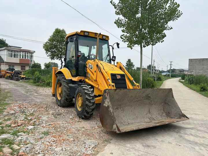 Second Hand Retroexcavadora JCB 3cx Backhoe Loader Multi Functional Original JCB Backhoe Loader 3CX 4CX 4x4 Good Quality Price - Backhoe loader: picture 2 Second Hand Retroexcavadora JCB 3cx Backhoe Loader Multi Functional Original JCB Backhoe Loader 3CX 4CX 4x4 Good Quality Price - Backhoe loader: picture 2