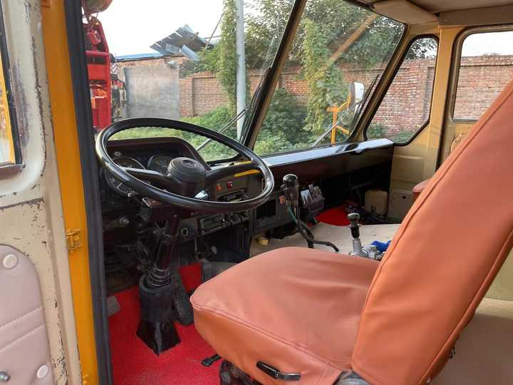 Used Heavy Construction Equipment kato 50 Tons Second Hand Mobile Crane Used Machine Hot Sale - Mobile crane: picture 4 Used Heavy Construction Equipment kato 50 Tons Second Hand Mobile Crane Used Machine Hot Sale - Mobile crane: picture 4