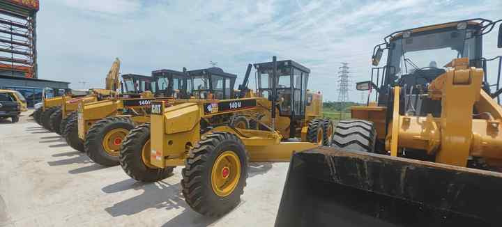 Used Japan Imported Caterpillar 140M Cat 140m Motor Grader with Good Quality and Low Price for Sale - Crawler excavator: picture 5 Used Japan Imported Caterpillar 140M Cat 140m Motor Grader with Good Quality and Low Price for Sale - Crawler excavator: picture 5