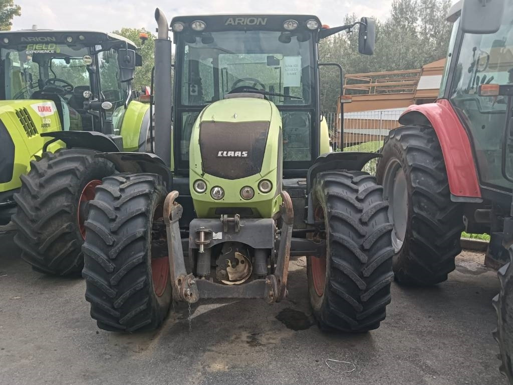 Claas Arion 420 - Farm tractor: picture 2 Claas Arion 420 - Farm tractor: picture 2