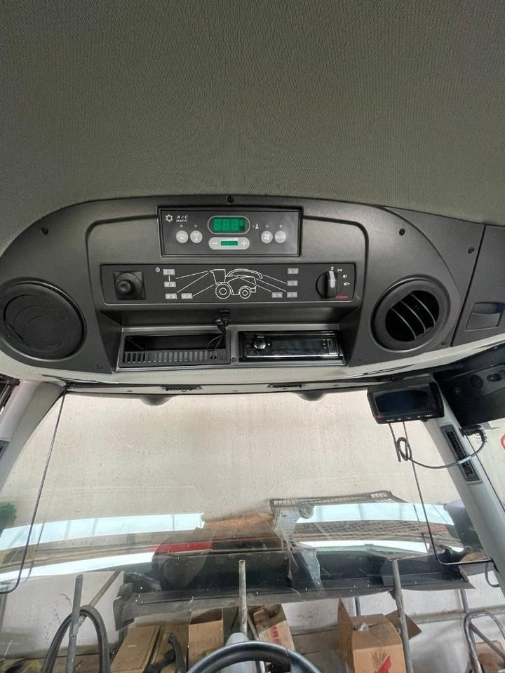 Claas Jaguar 990 - Forage harvester: picture 5 Claas Jaguar 990 - Forage harvester: picture 5