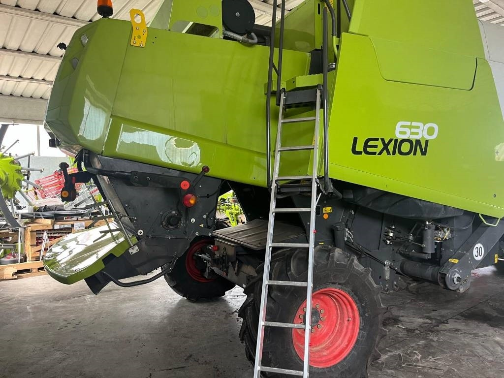 Claas Lexion 630 Montana - Combine harvester: picture 2 Claas Lexion 630 Montana - Combine harvester: picture 2